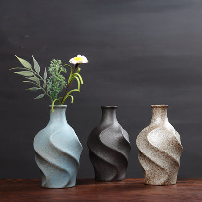 Ceramic vase simulating dry flower vase - Quirky Cozy